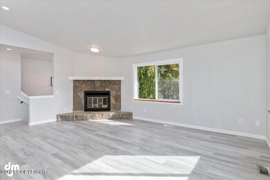 03-Living Room 20210909-DW-8342