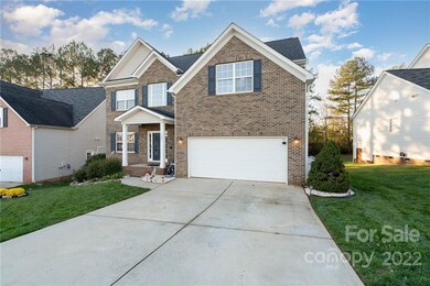 112 Carolinian Dr, Statesville, NC 28677 - photo 3