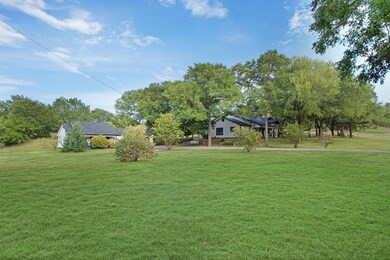 4704 Highland Dr, Denison, TX 75020 - photo 4