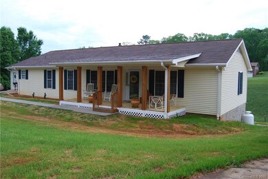 100 Hampton Rd, Leicester, NC 28748 - photo 2