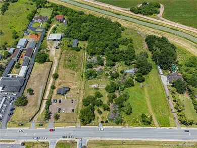 1116 W Sugar Cane Dr, Weslaco, TX 78599 - photo 4