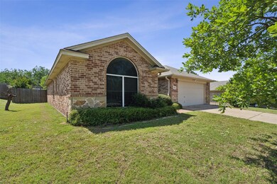 209 Wellington Trail, Weatherford, TX 76085 - photo 6