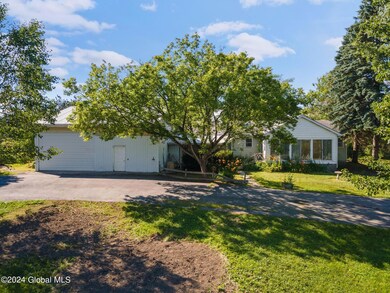 34-web-or-mls-109Woodman_ext_22