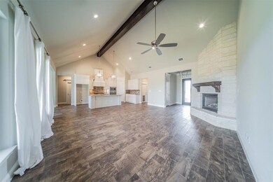 212 Maverick Ct, Granbury, TX 76049 - photo 3