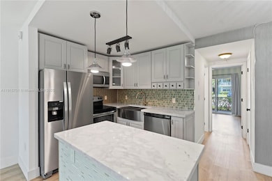 67 Harwood H unit H, Deerfield Beach, FL 33442 - photo 3