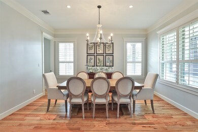 1239 Chamboard Ln, Houston, TX 77018 - photo 5