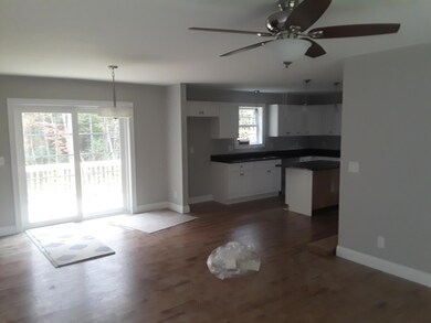 4 Capozzi Lane Photo 3