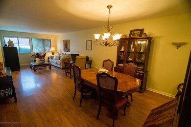 9 Pamela Ln unit 129, Staten Island, NY 10304 - photo 6