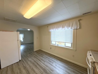 508 Princeton St, Bay City, MI 48708 - photo 6