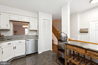 9525 Clocktower Ln, Columbia, MD 21046 - photo 6