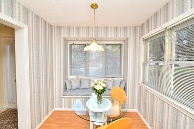 200 Bishops Forest Dr unit 200, Waltham, MA 02452 - photo 7