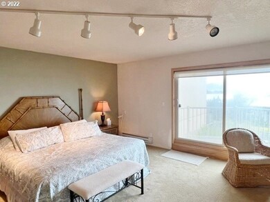 Bedroom, Owner's Suite