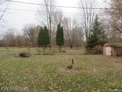 49400 Callens Rd, Chesterfield, MI 48047 - photo 6