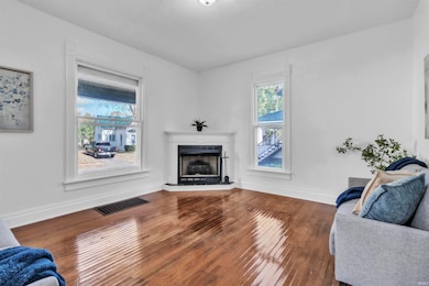 41 Noble St, Wabash, IN 46992 - photo 5