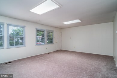 12913 Marquette Ln, Bowie, MD 20715 - photo 6