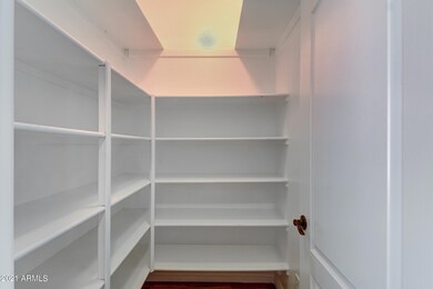 walk in pantry