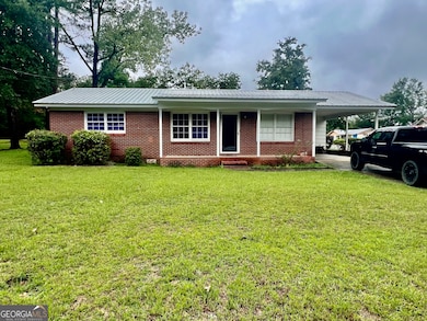 125 Fifth Ave, Mc Rae, GA 31055 - photo 2