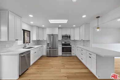 1805 Mackinnon Ave, Cardiff By the Sea, CA 92007 - photo 7