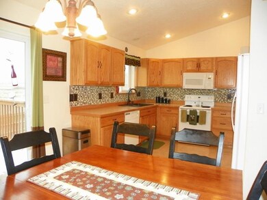 421 Beverly Ave, Medical Lake, WA 99022 - photo 6