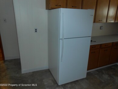 105 W 107 109 Warren, Dunmore, PA 18512 - photo 5