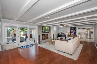 Spacious family room