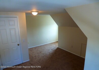 121 New Market Rd unit 2, Dunellen, NJ 08812 - photo 5