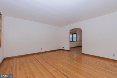 3502 Northway Dr, Parkville, MD 21234 - photo 7