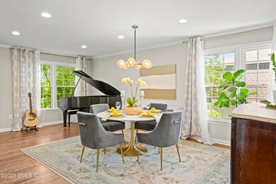 172 Field Point Rd Apt 6-print-038-039-0