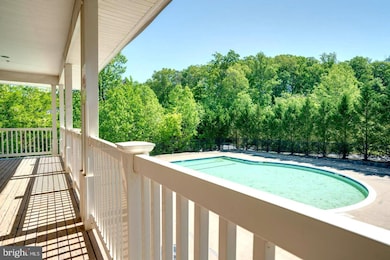 9724 Holmes Place unit 203, Manassas Park, VA 20111 - photo 4