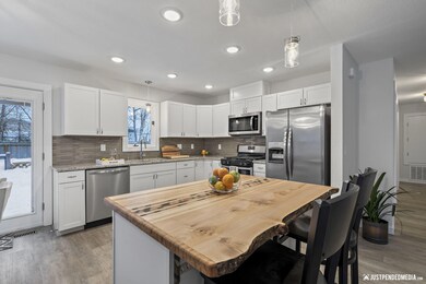 8530 Hidden View Ct, Anchorage, AK 99504 - photo 7