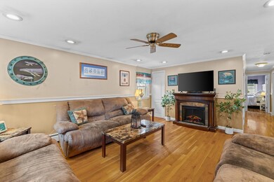 77 Ricketson St, New Bedford, MA 02744 - photo 4