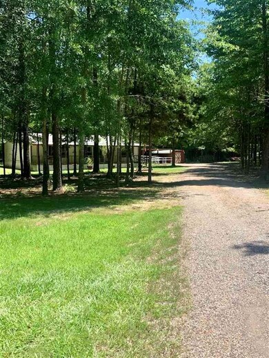 2077 Randall Rd, Texarkana, TX 75501 - photo 2