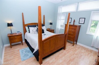 2541 Highridge Ln SE unit 48, Grand Rapids, MI 49546 - photo 6