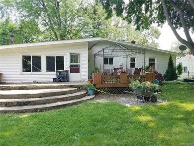 1444 Forbes St, North Tonawanda, NY 14120 - photo 3