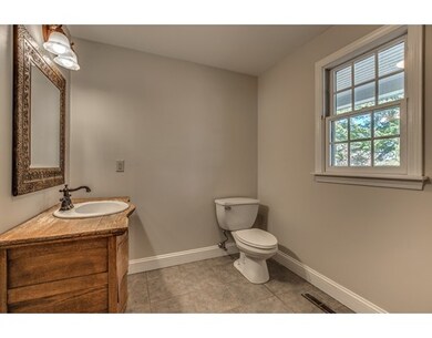 115 Winsor Rd, Lancaster, MA 01523 - photo 4