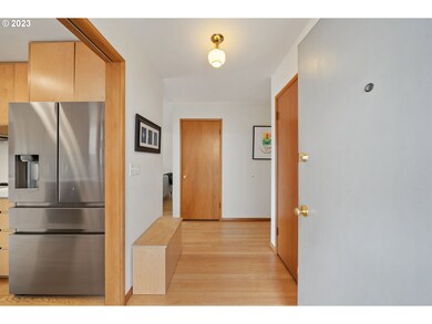 Entrance/Foyer