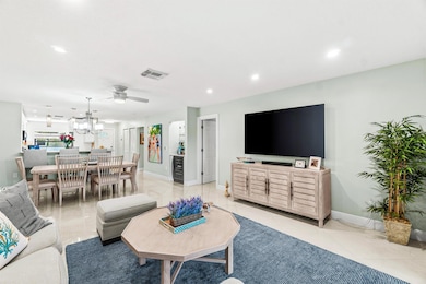 24 Stratford Dr E unit D, Boynton Beach, FL 33436 - photo 4