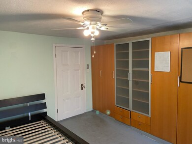 160 Carson St, Philadelphia, PA 19127 - photo 3