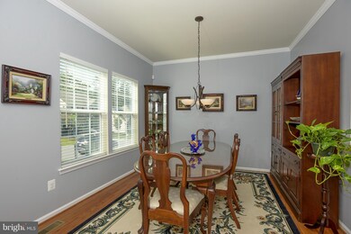 5852 Claremont Dr, Elkridge, MD 21075 - photo 4