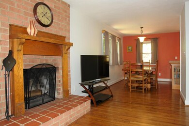 743 Shirley Rd Salem VA 24153-large-006-