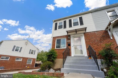 2236 Rollins Dr, Alexandria, VA 22307 - photo 3