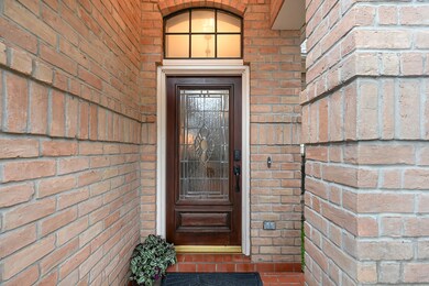 8026 Oakwood Trace, Houston, TX 77040 - photo 3