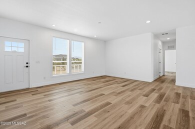 6362 N van Ark Rd, Tucson, AZ 85743 - photo 7