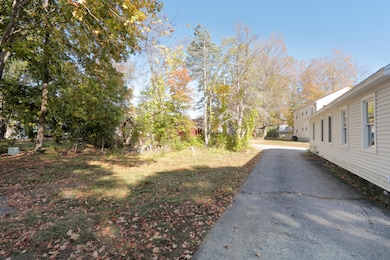 16 Proulx Ct, Springvale, ME 04083 - photo 3