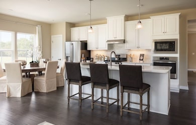 5062 Kensington Way, Pleasant View, TN 37146 - photo 2