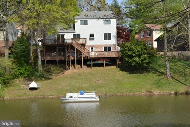 15446 Beachview Dr, Dumfries, VA 22025 - photo 4