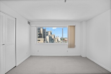 Ocean Gate Tower unit 807, Revere, MA 02151 - photo 6