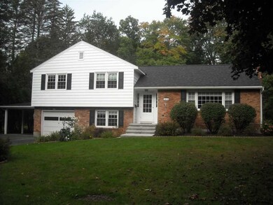 1035 Onondaga Rd, Schenectady, NY 12309 - photo 2