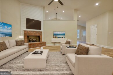 1020 Brenda Ln, Madison, GA 30650 - photo 6