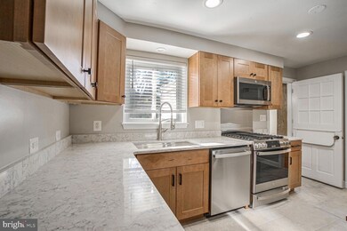 3532 Appleton St NW, Washington, DC 20008 - photo 5